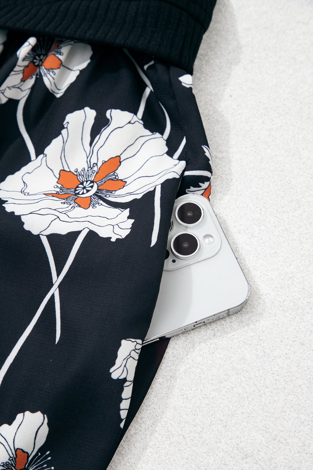 Floral Shift Pullover