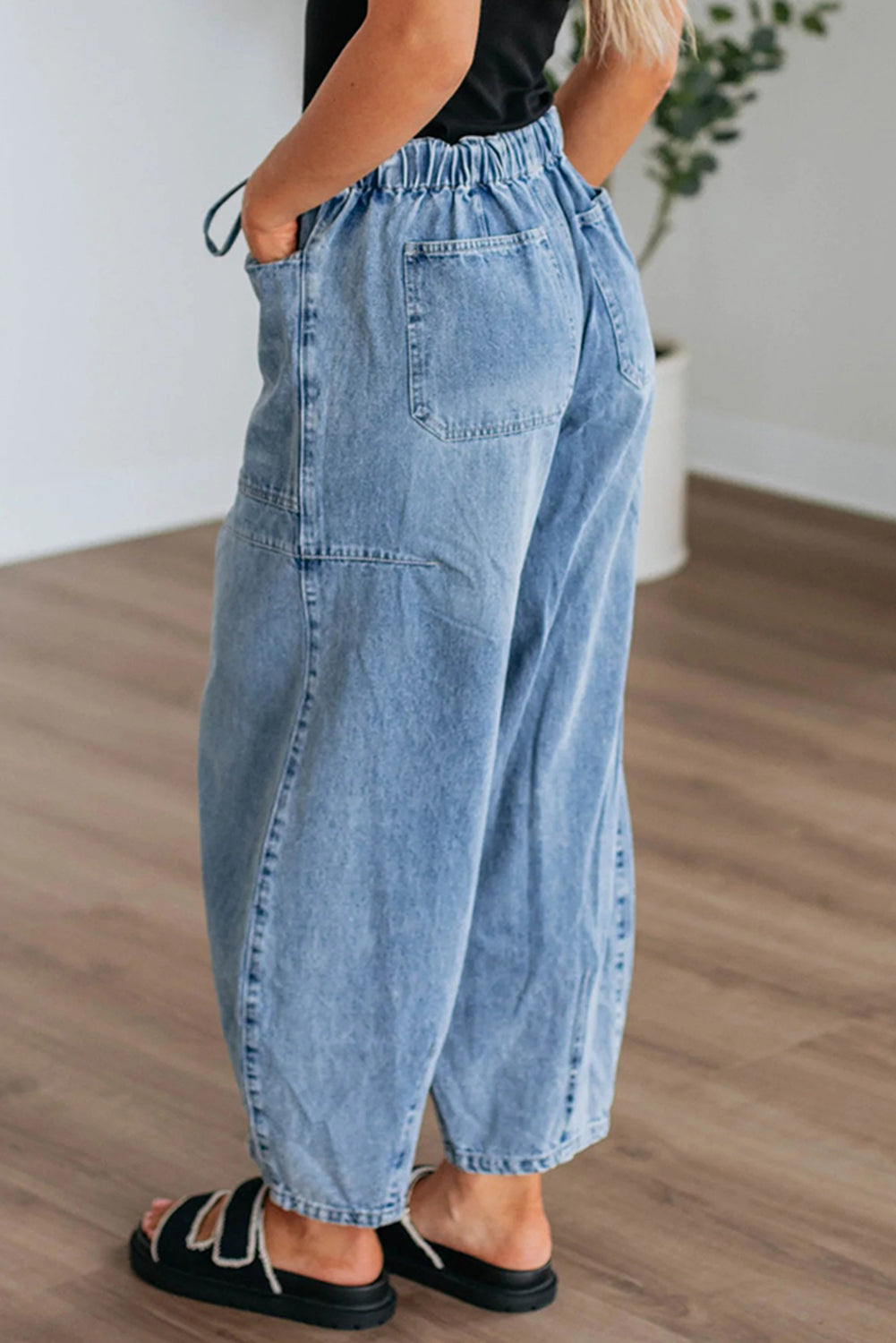 Myosotis Large Patch Pocket Drawstring Paperbag Waist Barrel Jeans