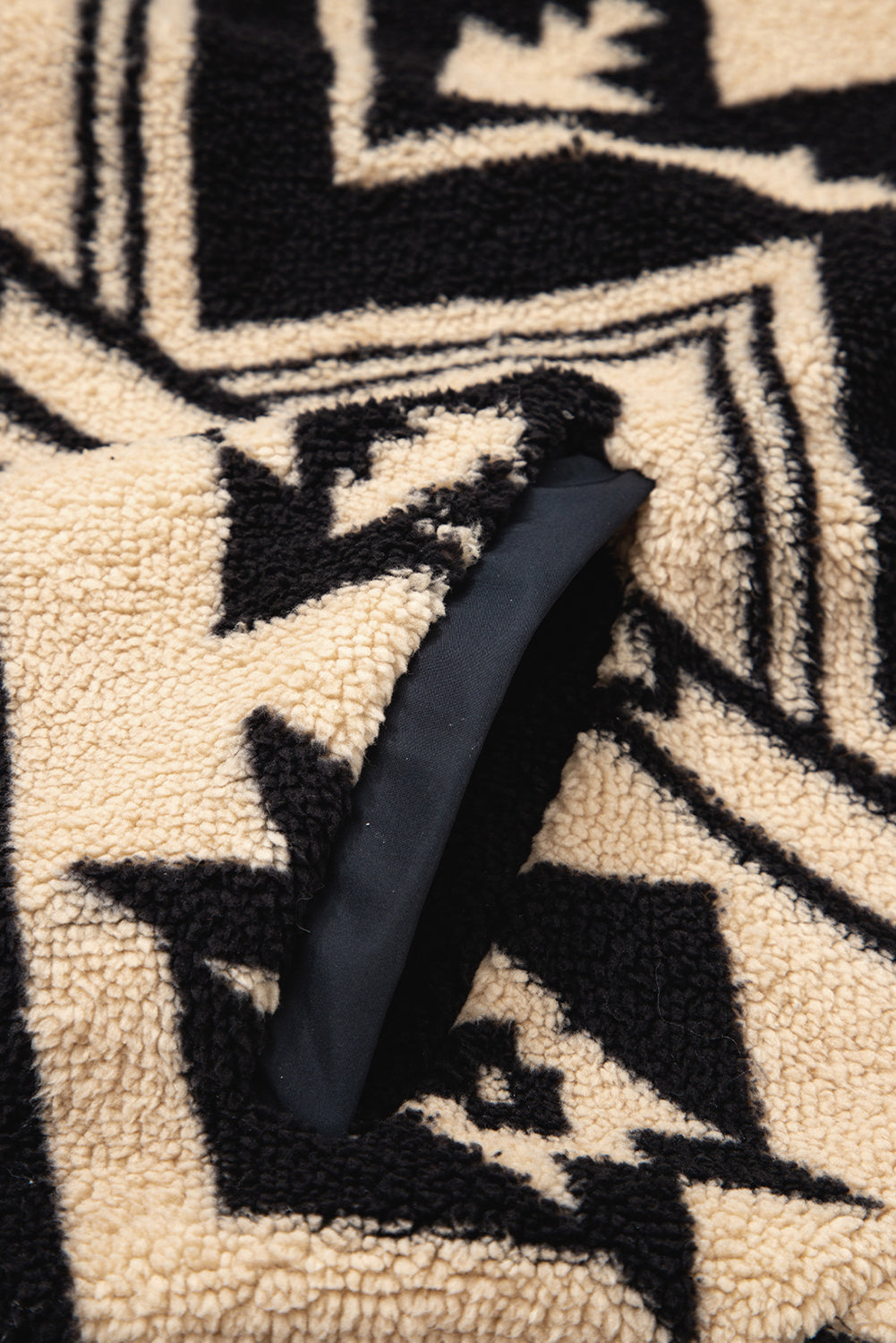 Beige Vintage Geometric Half Zip Plush Sweatshirt