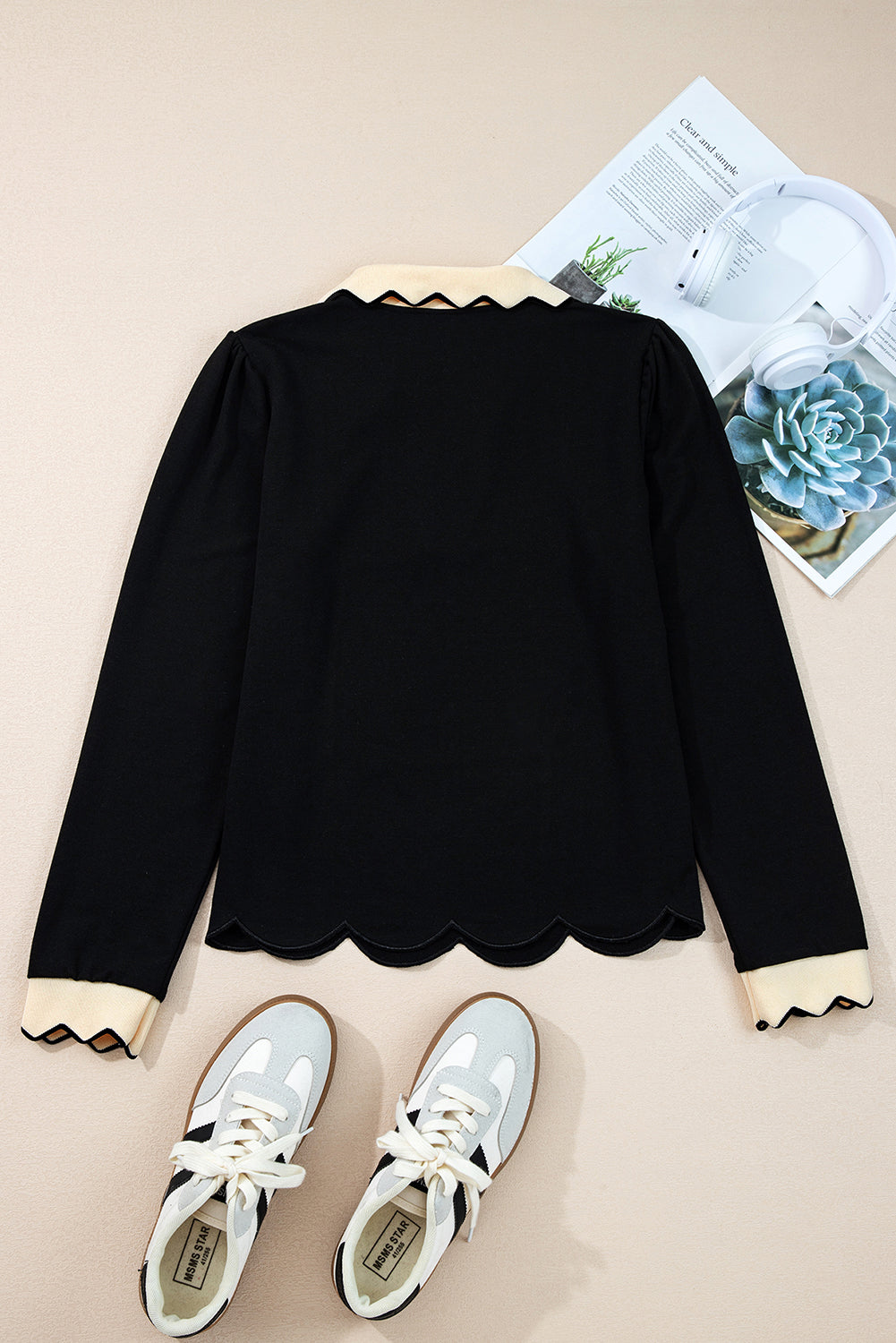 Black Scallop Trim Colorblock Long Sleeve Collared Top