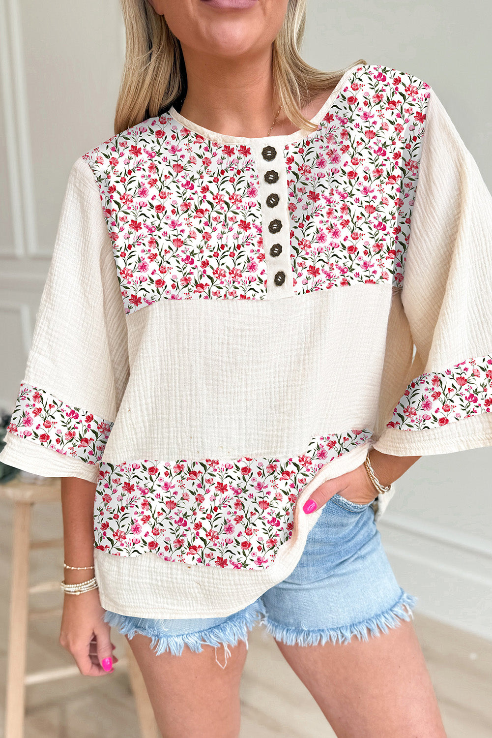 Red Floral Print Crinkle Patchwork Henley Blouse