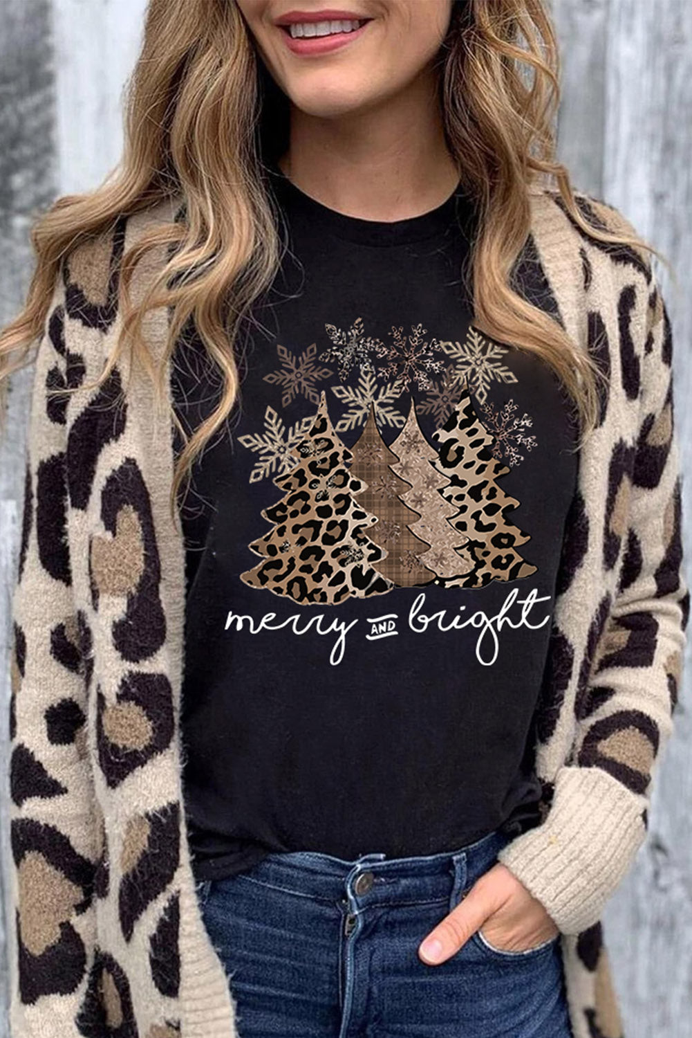 White Leopard Christmas Tree Heat Transfer Printing Crew Neck Graphic Tee