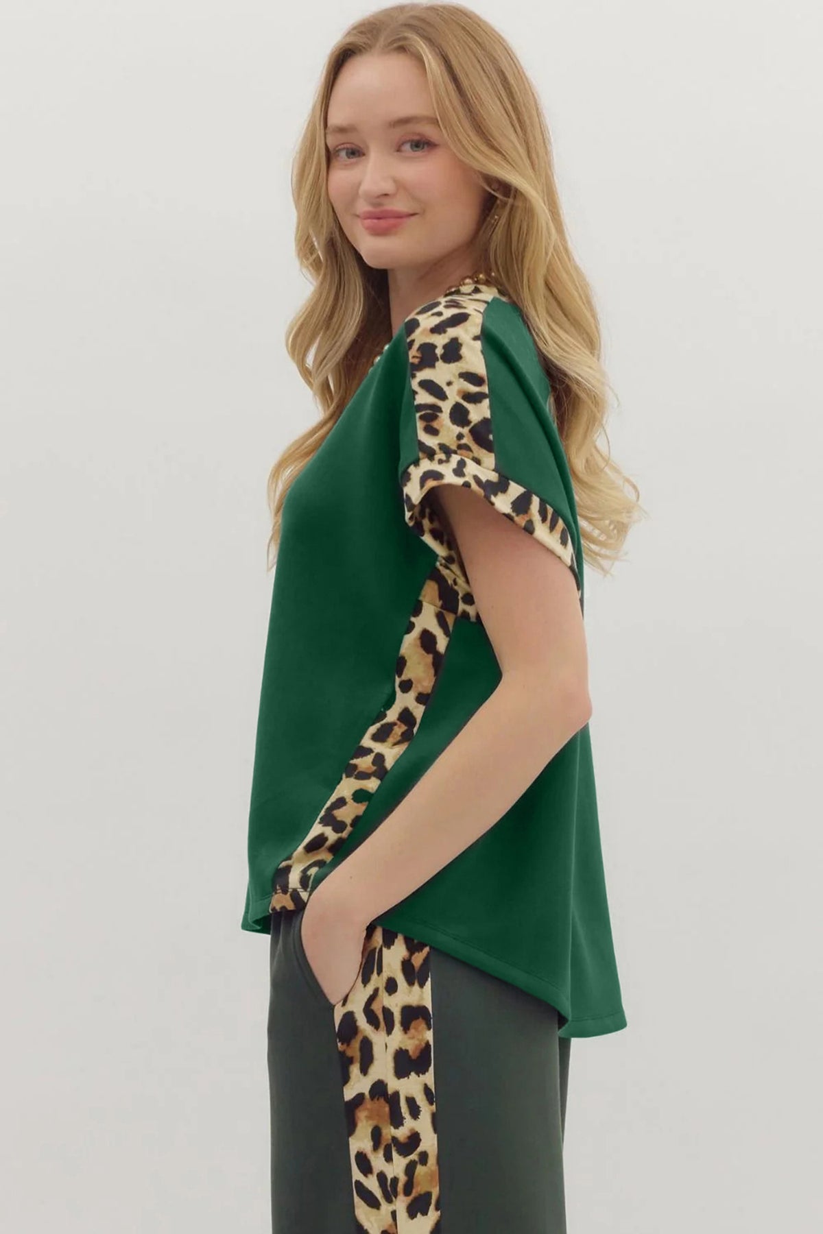 Leopard Kiss Tee