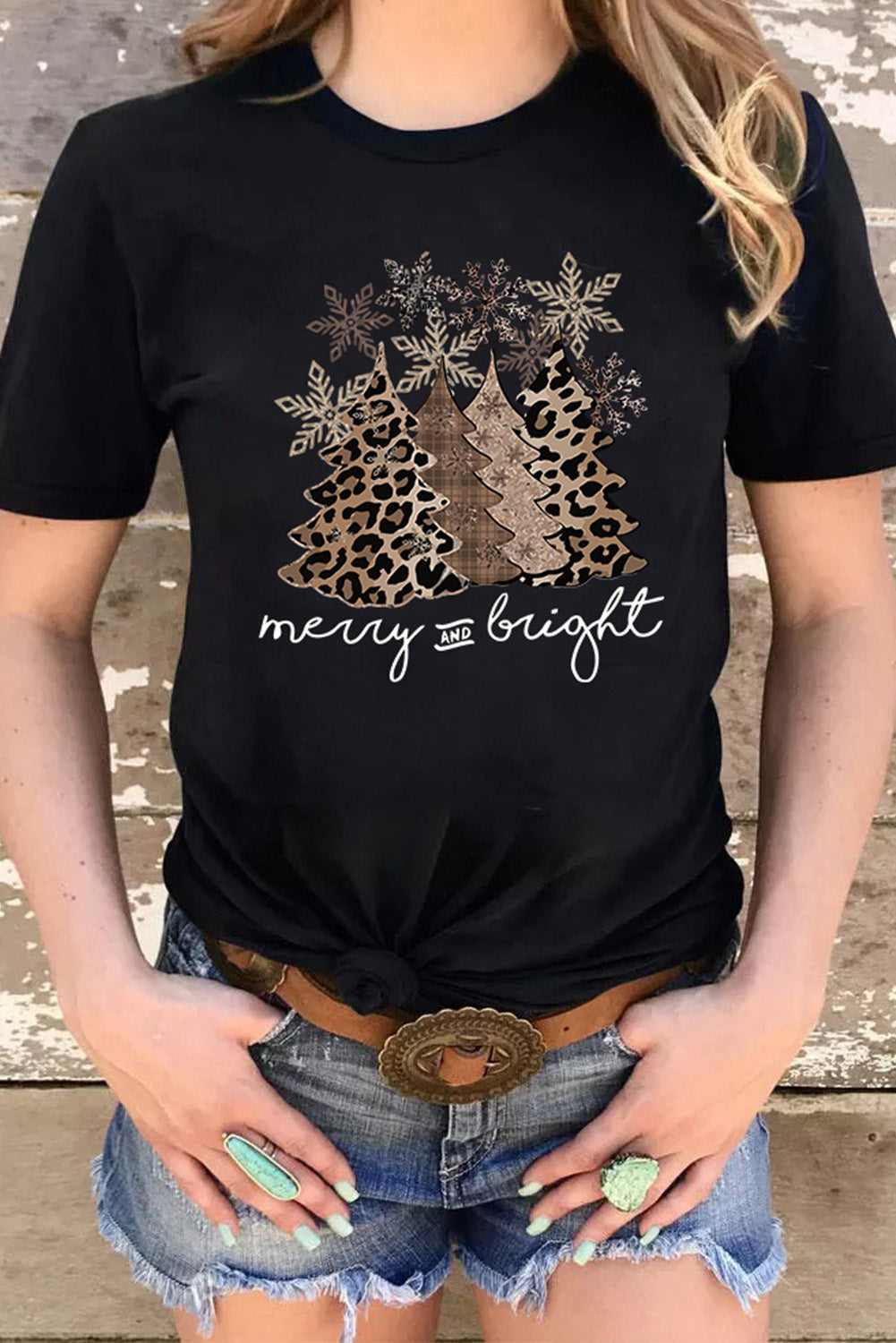 White Leopard Christmas Tree Heat Transfer Printing Crew Neck Graphic Tee