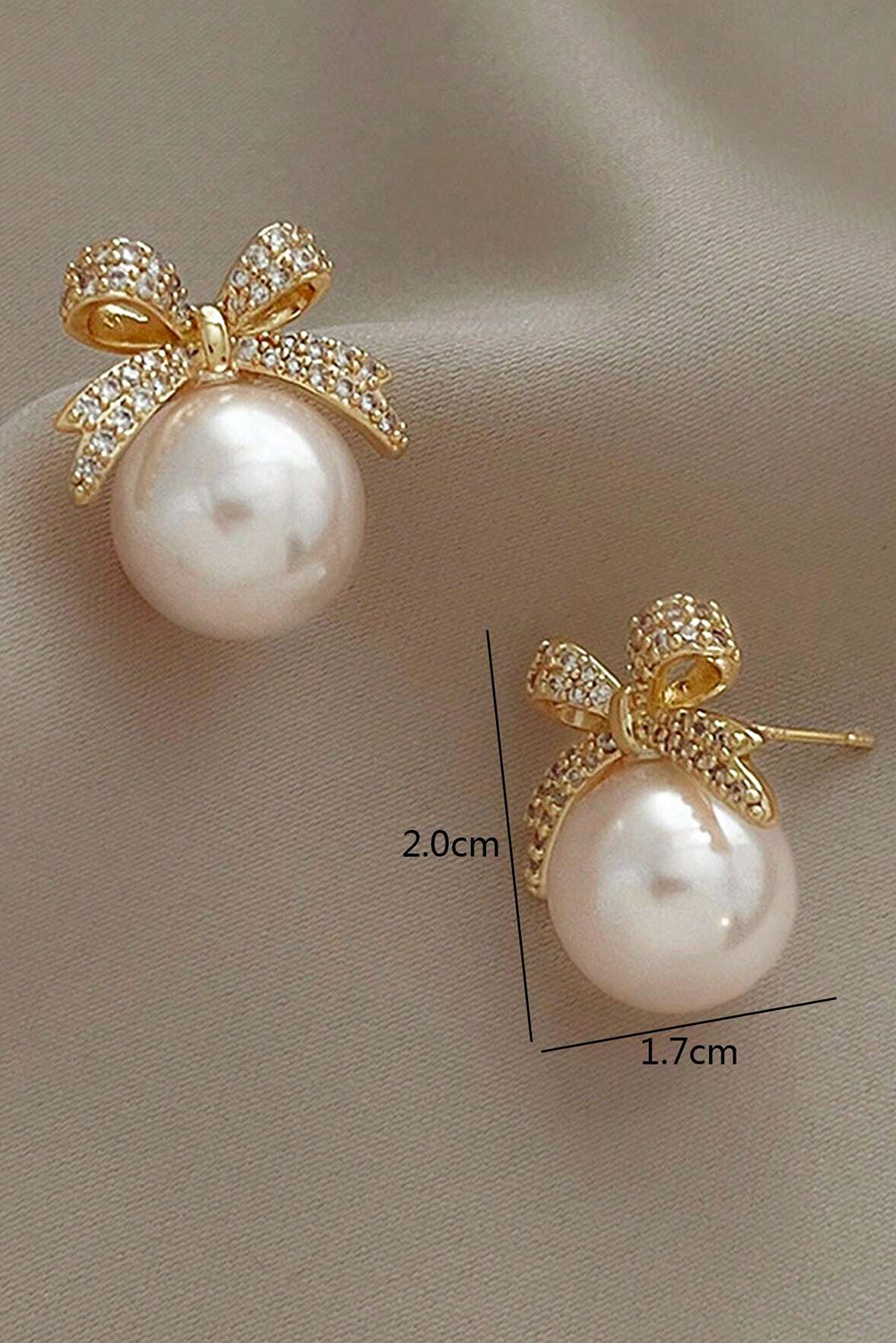 ✨ Gold Rhinestone Bowknot Pearl Earrings