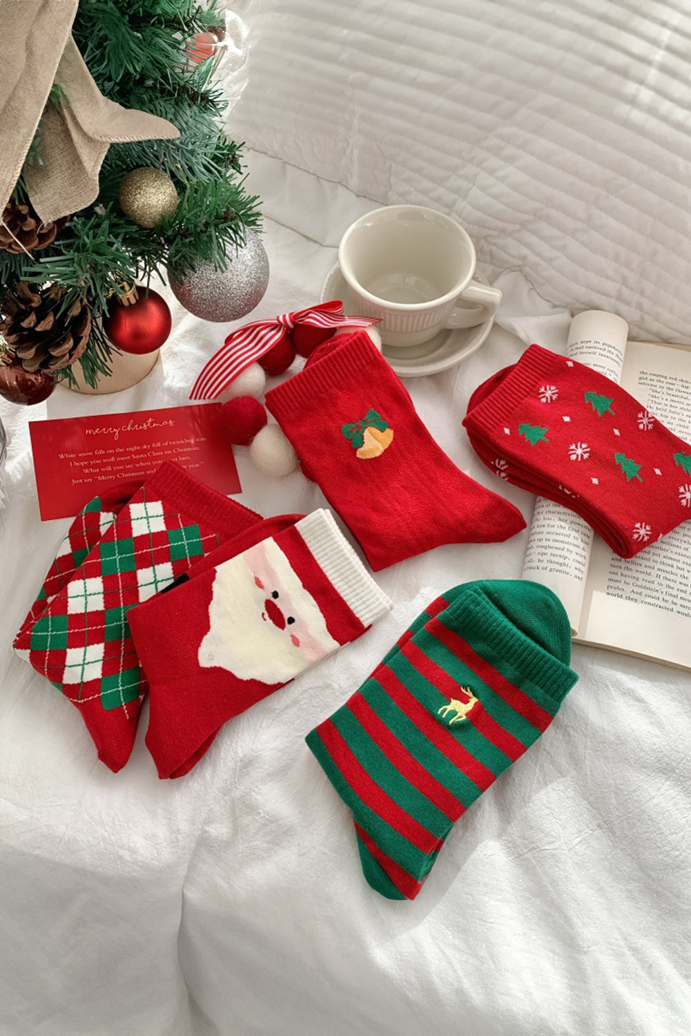 Fiery Red Classic Christmas Argyle Print Socks